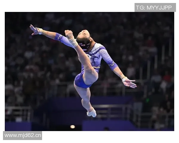 竞技体操成绩分析与发展趋势:从技术突破到全球竞技水平提升的全方位探索 竞技体操成绩分析与发展趋势:从技术突破到全球竞技水平提升的全方位探索